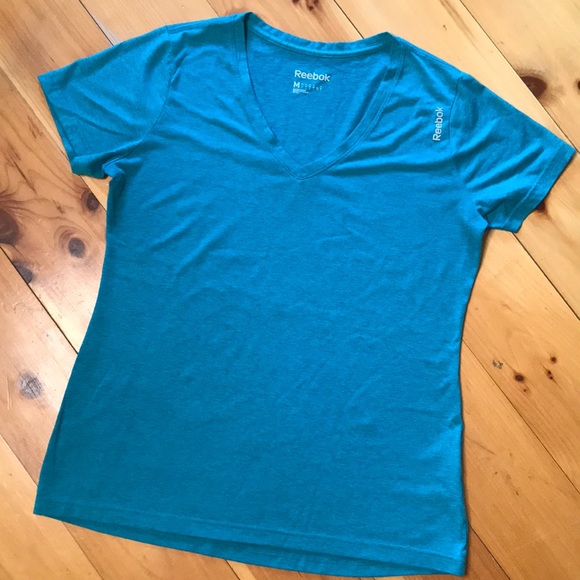 V-Neck Tee Bundle - Picture 3 of 10